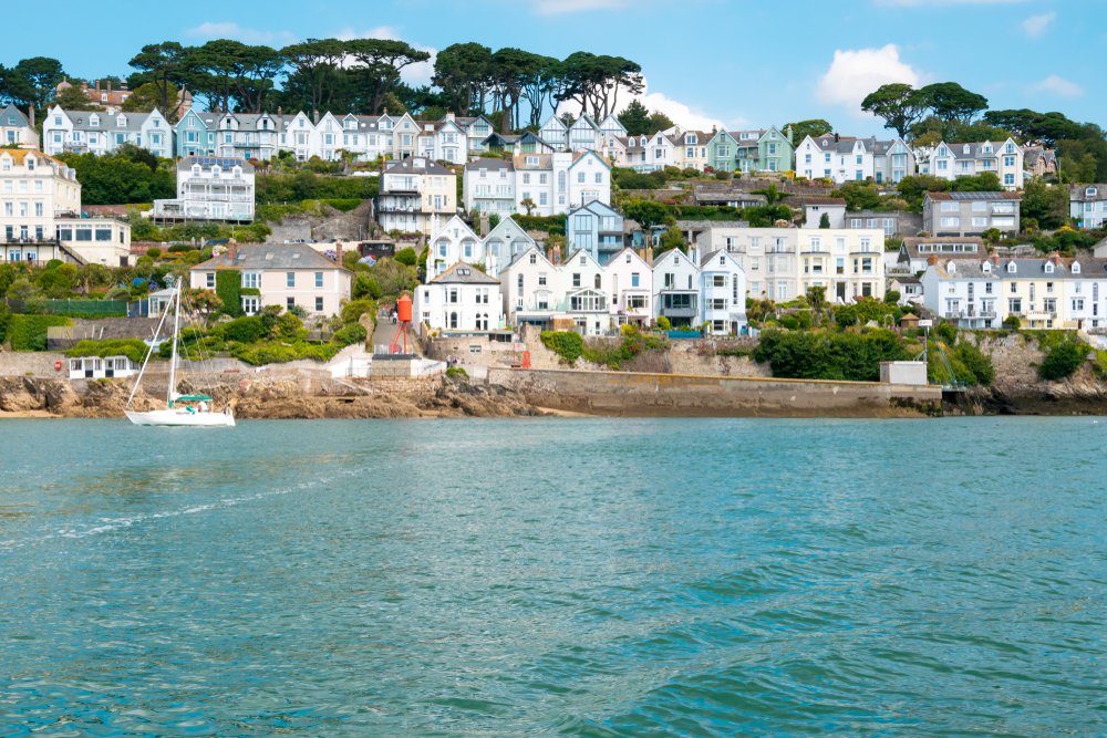 Coastal prices rise – is a life by the sea for you?￼