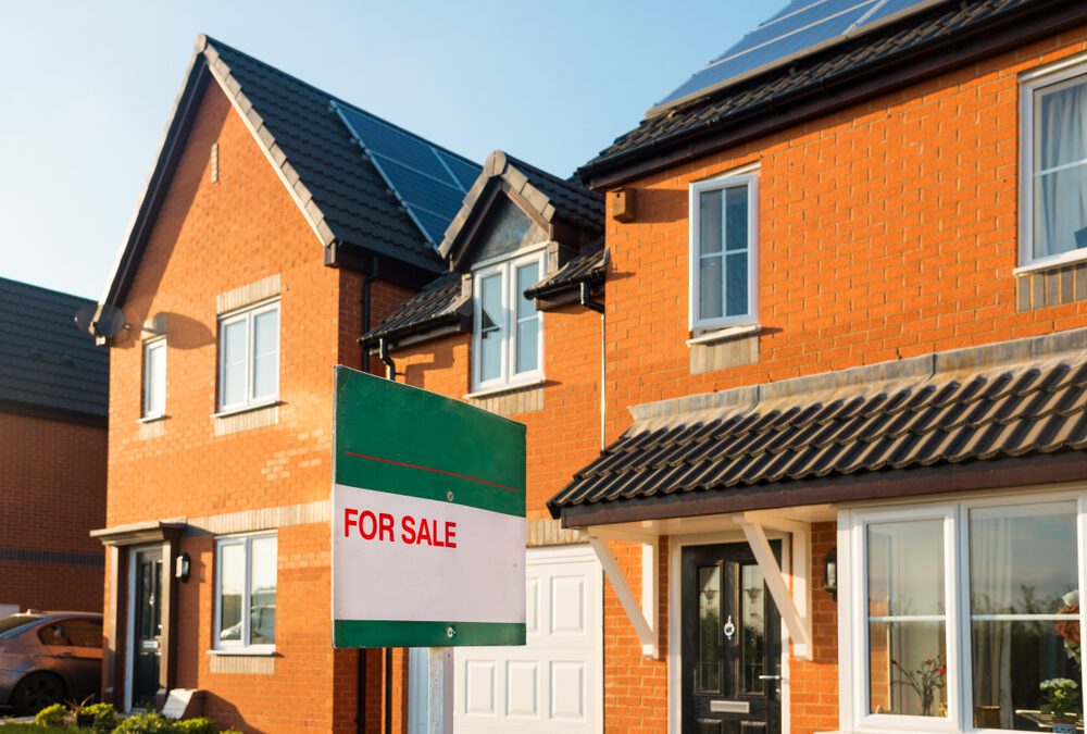 House prices fall by an average of £14,000 in a year